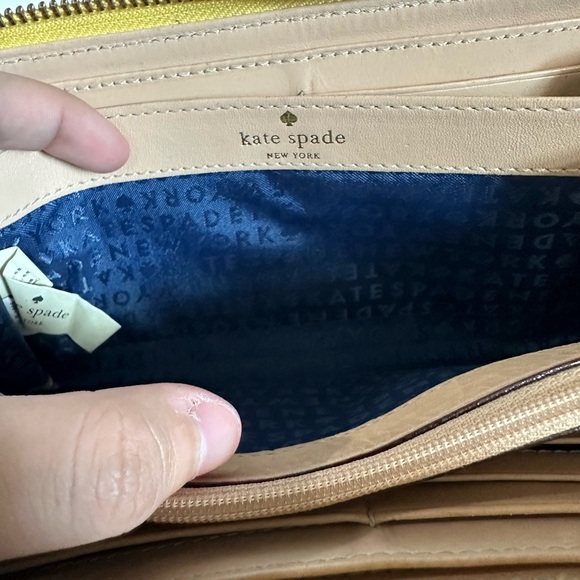 🍋 Kate Spade Wellesley Limoncello Leather Continental Wallet 🍋 - Picture 10 of 16